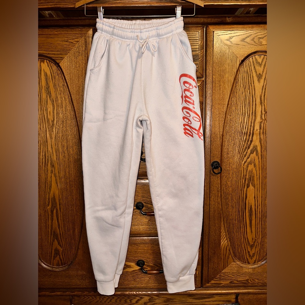Men’s joggers small coke cola